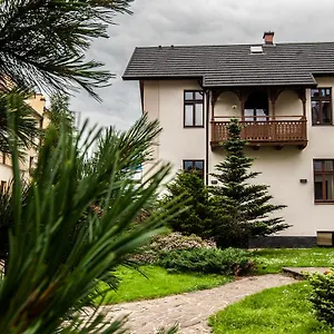 Gimnazjalna 5 - I W Centrum Zakopanego Закопане